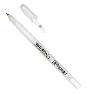 05 / White Gelly Roll Pen / Sakura