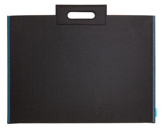 19x26” / Black ProFolio Midtown Portfolio / Itoya