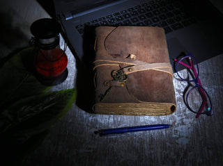 Brown / 6x8" / Leather Bound Handmade Paper Journal